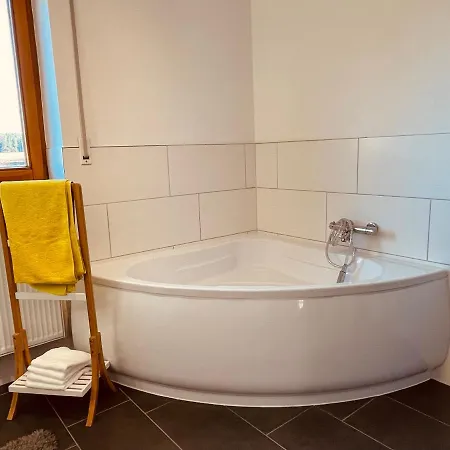 Meingaestehaus Im Fraenkischen Seenland Apartment